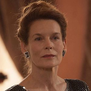 Photo Alice Krige