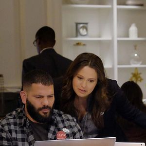 Photo Katie Lowes