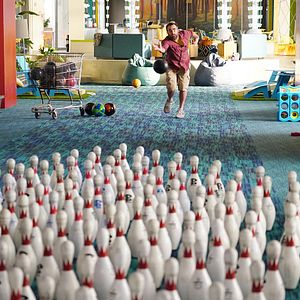 Photo The Last Man on Earth