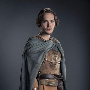 Photo Toby Regbo
