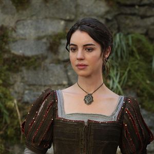 Photo Adelaide Kane