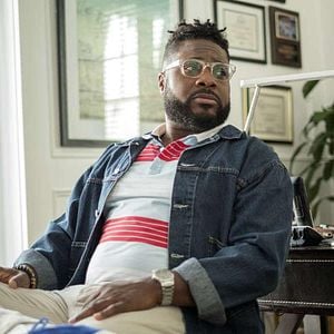 Photo White Famous