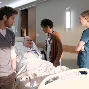 Photo The Resident