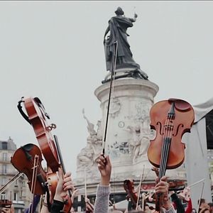 Photo Place de la République, printemps 2016