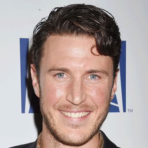 Photo Aaron Jakubenko