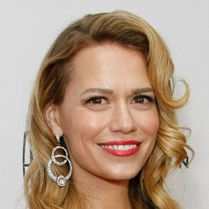 Photo Bethany Joy Lenz