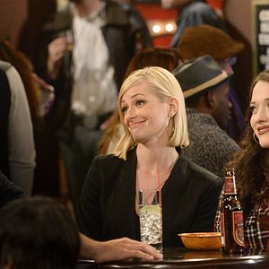 Photo 2 Broke Girls