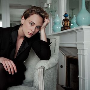 Photo Nora Arnezeder