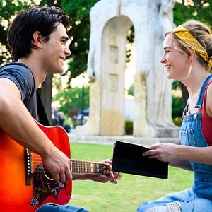 Photo Britt Robertson