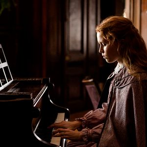Photo Eliza Scanlen