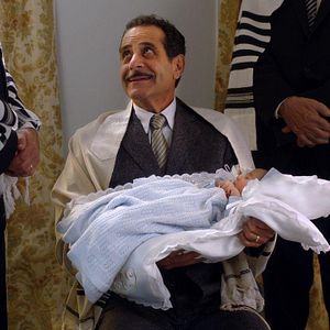 Photo Tony Shalhoub