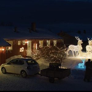 Photo Home for Christmas