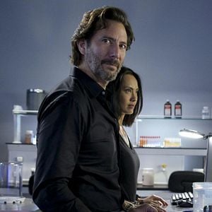 Photo Henry Ian Cusick
