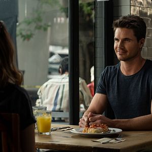 Photo Robbie Amell