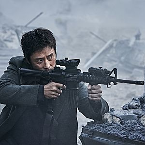 Photo Lee Byung-Hun