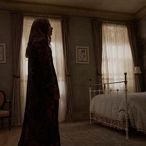 Photo Lauren Ambrose