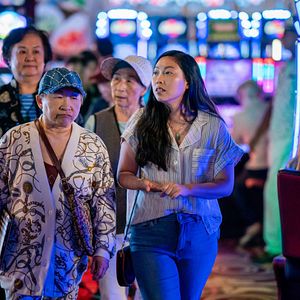 Photo Awkwafina Is Nora from Queens