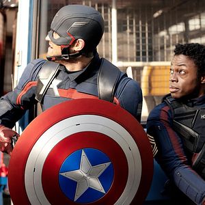 Photo Falcon et le Soldat de l'Hiver