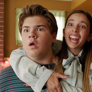 Photo Gabby Duran, baby-sitter d'extraterrestres