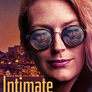 Photo Intimate with a Stranger
