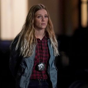 Photo Tracy Spiridakos