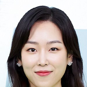Photo Seo Hyun-jin