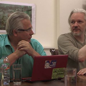 Photo Hacking Justice - Julian Assange