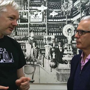 Photo Hacking Justice - Julian Assange