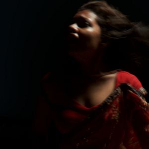 Photo Ini Avan, Celui qui revient