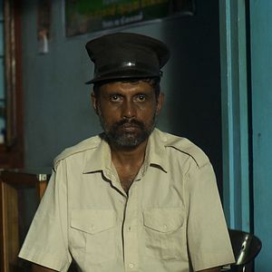 Photo Ini Avan, Celui qui revient