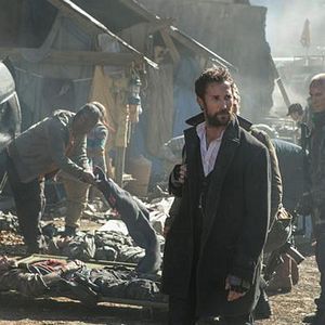 Photo Falling Skies