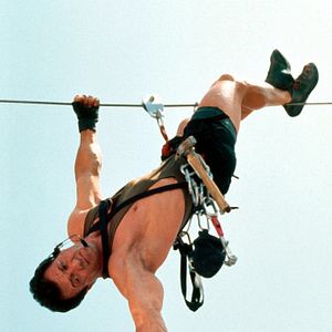 Photo Cliffhanger, traque au sommet