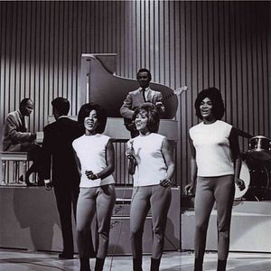 Photo 20 Feet from Stardom