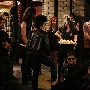 Photo 2 Broke Girls