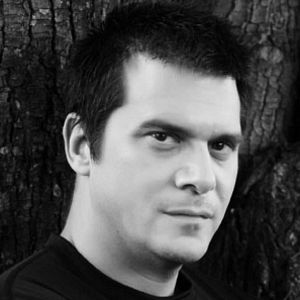 Photo Jason Cavalier