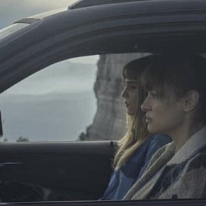 Photo Tout le monde ment