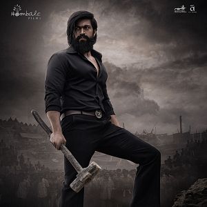 Photo KGF 2 Hindi