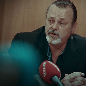 Photo Mr. Good : Flic ou baron ?