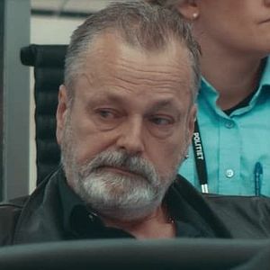 Photo Mr. Good : Flic ou baron ?