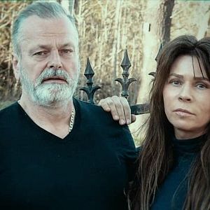 Photo Mr. Good : Flic ou baron ?