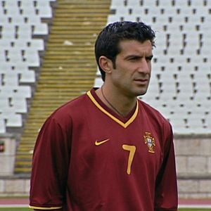 Photo Le Transfert du siècle : Et Figo changea de camp