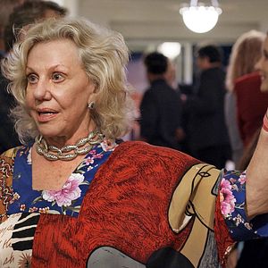 Photo Erica Jong – Breaking the Wall