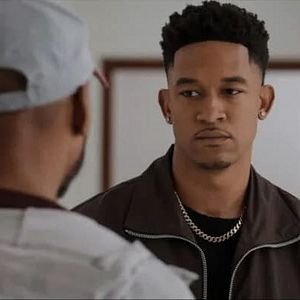 Photo All American: Homecoming