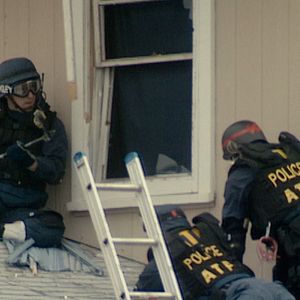 Photo Apocalypse à Waco : Une secte assiégée