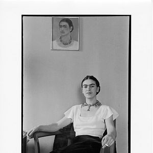 Photo Frida: A Self Portrait