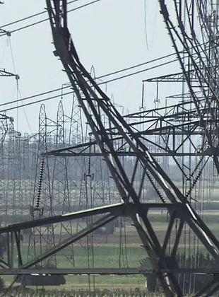 poster du film Electricité, à la merci des marchés