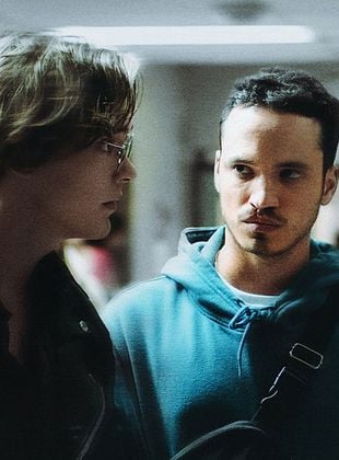 poster de la série M'infiltrer dans ta vie