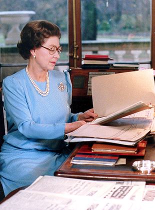 Elizabeth II, destin royal