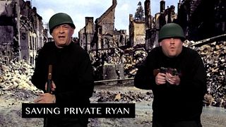 image de Tom Hanks rejoue sa filmo en quelques minutes !