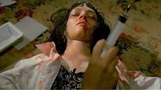 image de Les scènes à ne surtout pas mater si vous avez la phobie des aiguilles